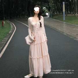 夏季甜美通勤蕾丝拼接粉色吊带连衣裙搭配防晒开衫外套女两件套装