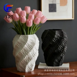 装饰花瓶;玻璃工艺品;玻璃杯