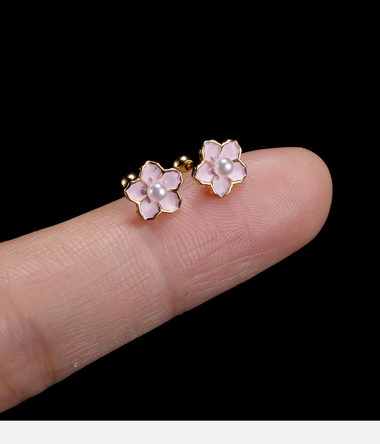Classic Flower Stud Earrings for Women - Simple Daisy Diamond Ear Bone All-match Fashionable Auricle Earrings detail image 9