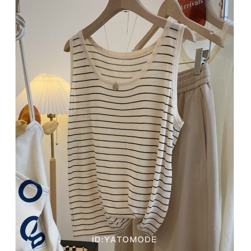 Tencel Lyocell Goose Egg Collar Loose Versatile Black and White Striped Sleeveless Knitted Base Layer Camisole for Women