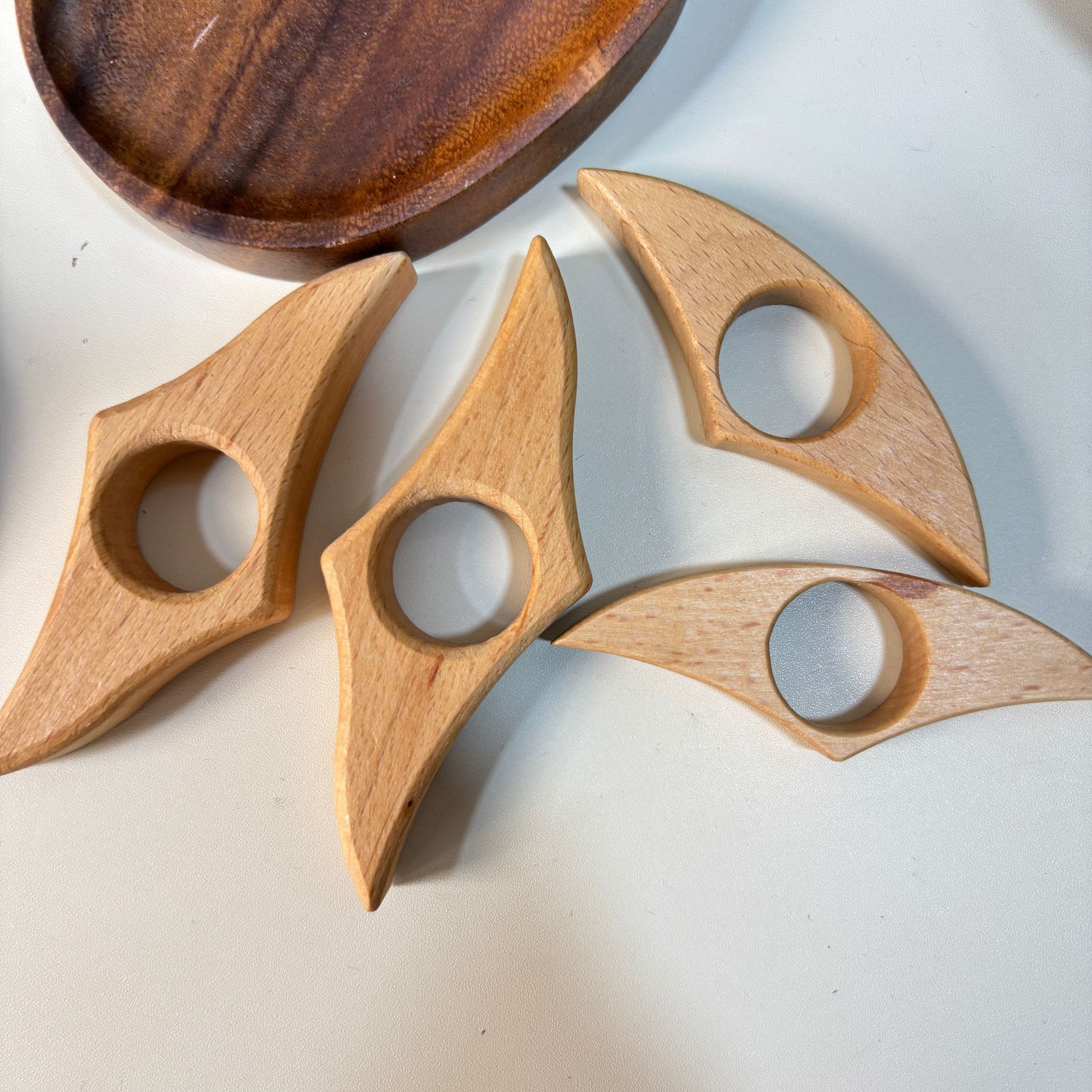 Cross-Border Hot-Selling Wooden Thumb Bookmark Portable Book Page Holder Book Press Lazy One-Handed Reading Enthusiast Book Accessories