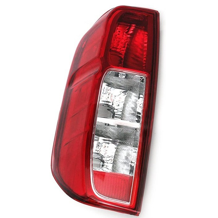 Aplicable a la luz de freno trasera de Nissan Picana NAVARA 09 D40 Luz de dirección