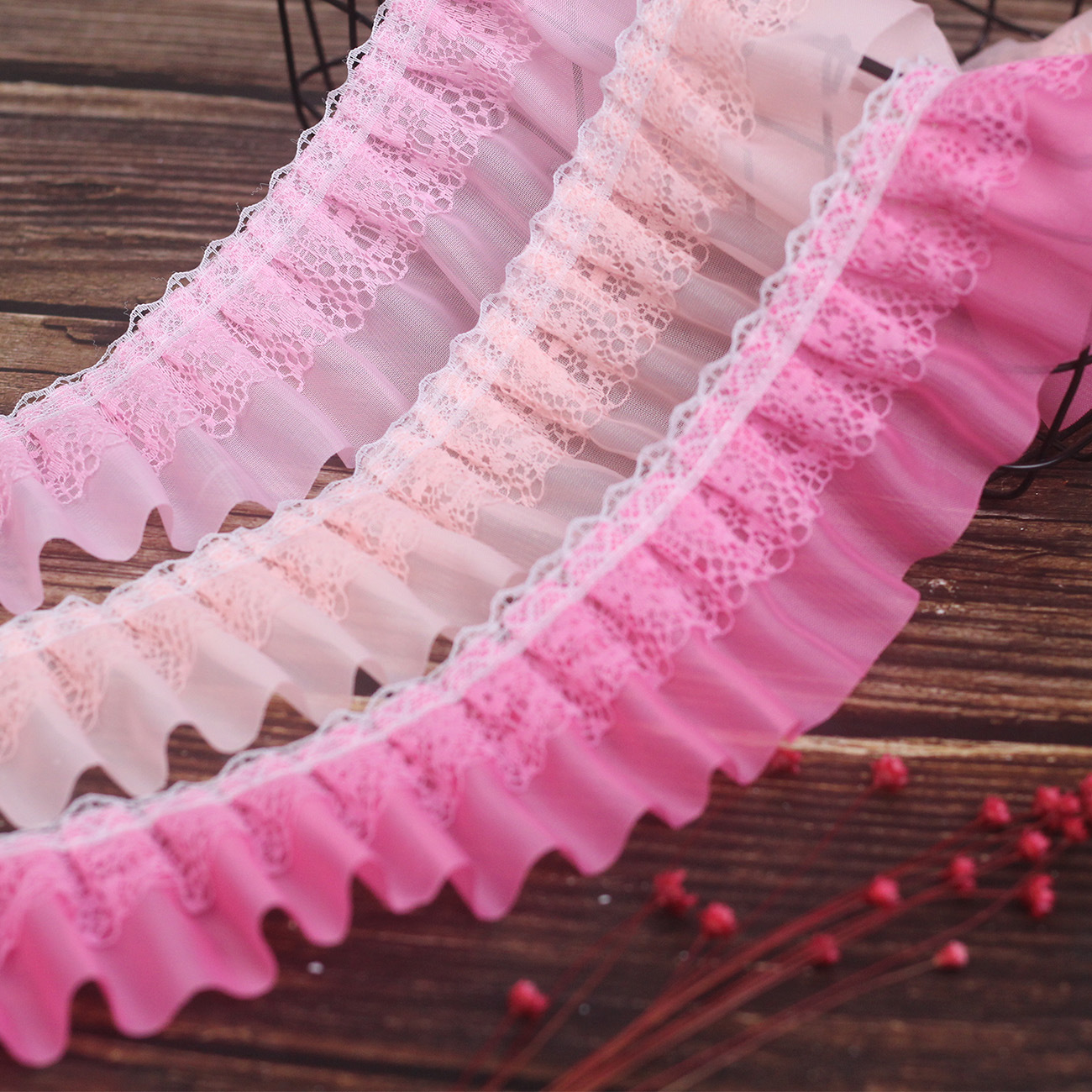 现货7cm蕾丝雪纺褶皱裙摆服装工艺玩具配件家纺木耳打折花边