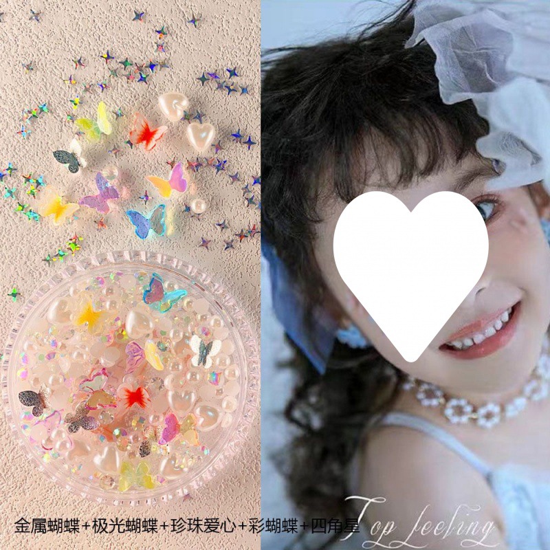 Children all like makeup—