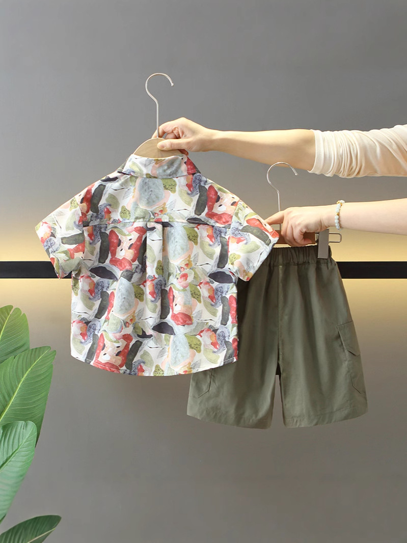 Conjunto de Camisa Floral de Verano para Niños 7870, Estilo Verano 2026, Conjunto de Tres Piezas de Pantalones Cortos de Manga Corta para Bebés, Ropa Infantil