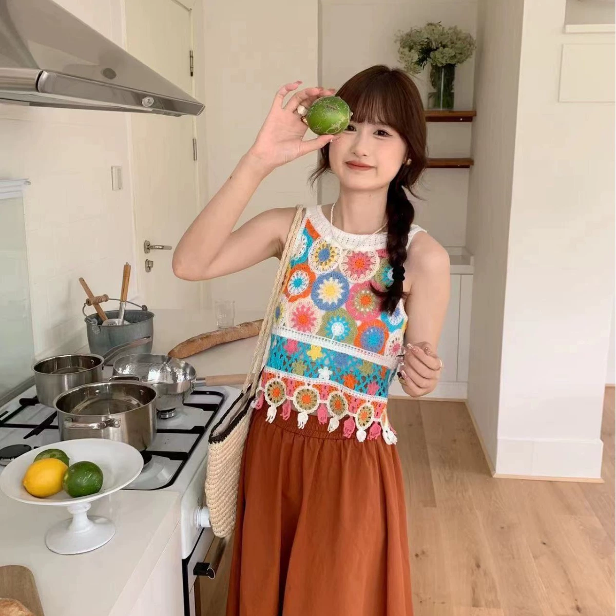 Сексуальная горячая девушка стиль дизайна чувство ниша камзол женская летняя контрастная цветная полая вязаная крючком кисточка короткий топ мода