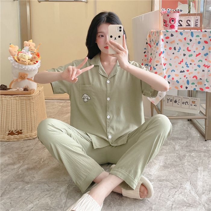 Pijamas transfronterizos al por mayor para mujer nube algodón otoño verano rebeca solapa pantalones de manga corta traje de servicio a domicilio simple y cómodo