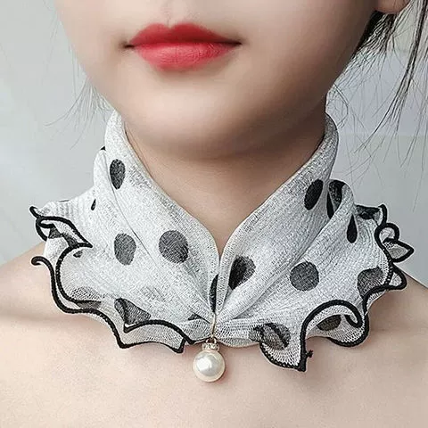 White pendant from pearl