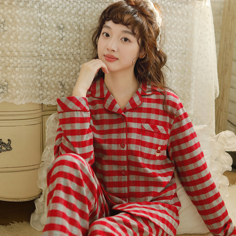 Autumn and autumn new pajamas women's autumn and winter cotton brushed flannel long-sleeved pajamas suit outerwear home wear