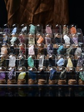 ��Ȼˮ��45�Nԭʯ�˱��[����ͯ���ս̌W�Y�в�ɫԭʯ�V��ˮ��