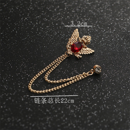 Korean crystal suit brooch with chain tassel corsage, luxurious and elegant eagle wings collar pin, coat collar flower accessories