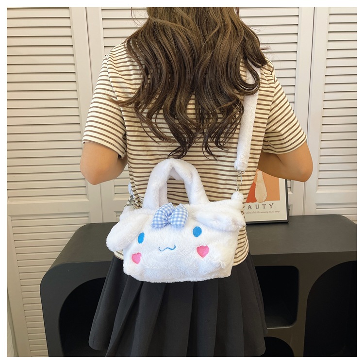 Plush crossbody bag, children's bag, 2024 new style, small animal bag, lightweight small crossbody, underarm makeup, simple single, cute bag undefined