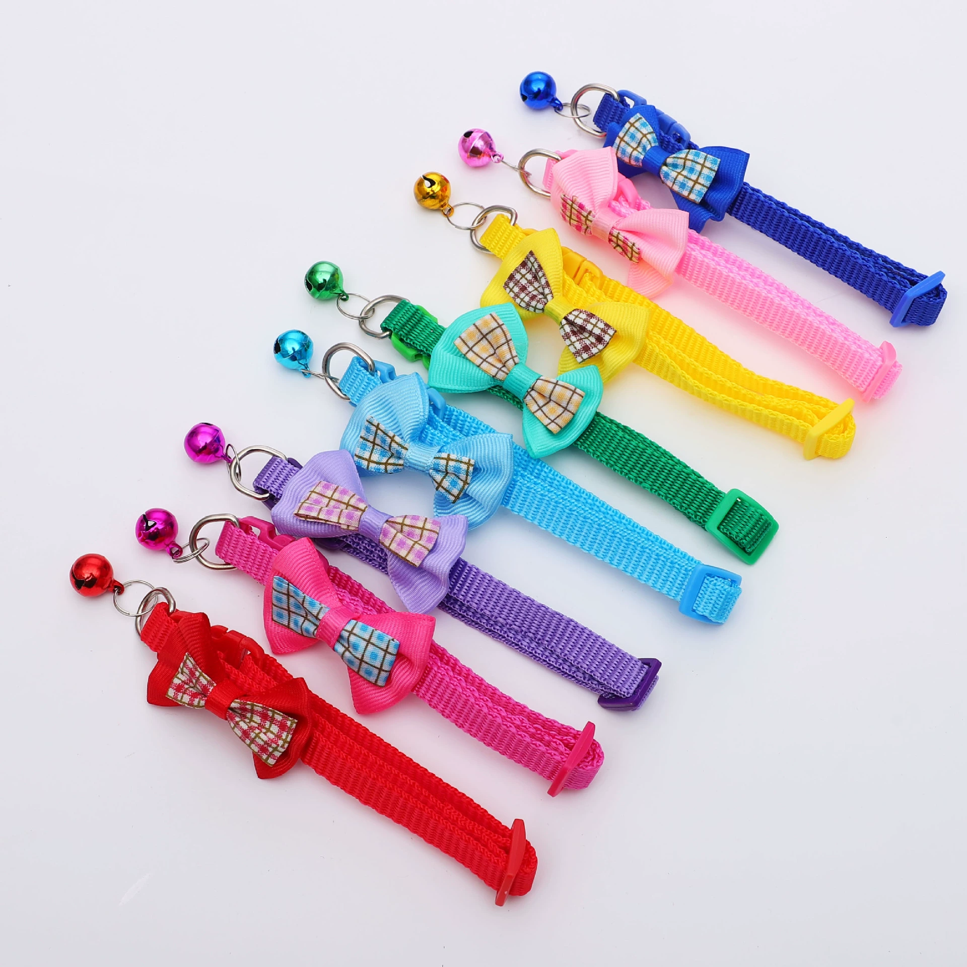 Клетчатый ошейник с бантом Колокольчик Ошейник для кошек Ошейник для собак Ошейник для головы кошки Заводской собственности