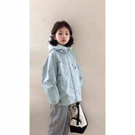 女童韩版连帽拉链冲锋衣春秋装2025新款运动女孩休闲户外防风穿搭