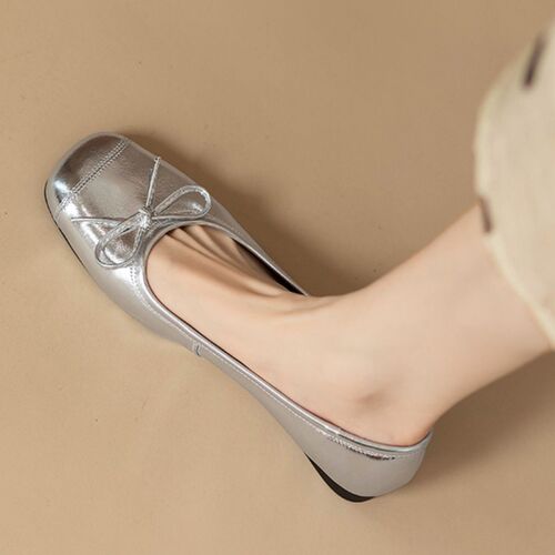 Spring and autumn bow flat silver single-layer shoes. 2025 popular square head and shallow mouth all-match chanel style shoes
