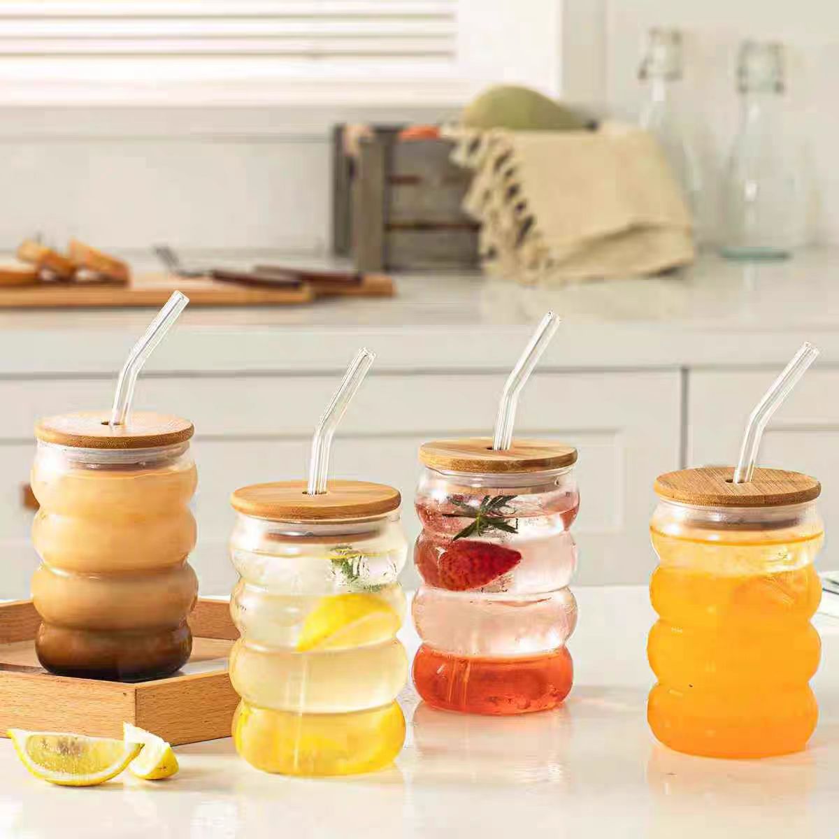 Cute oruga alta borosilicona taza de vidrio transparente resistente a altas temperaturas cubierta de bambú paja taza de café taza de té de leche taza de vidrio taza de agua