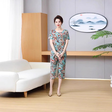 夏季中老年妈妈装冰丝女装老人衣服奶奶大码套装女士家居服可外穿
