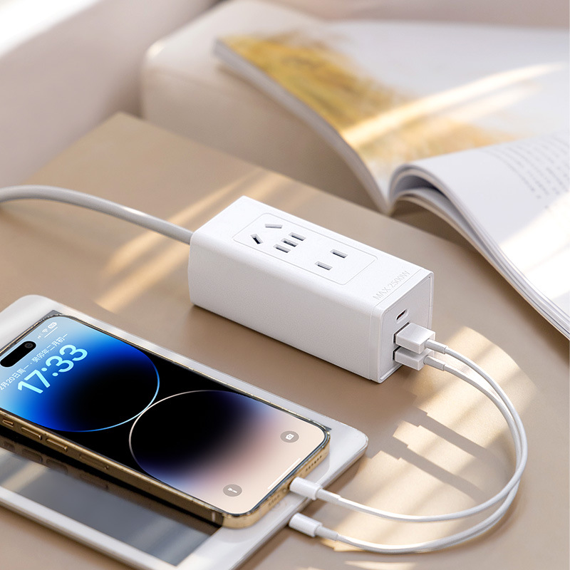 迷你插座小插排多功能usb快充插线板办公多用旅行方便携带电插板