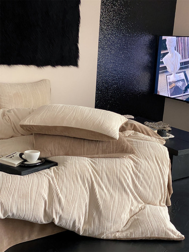 High-end wabi-sabi style milk velvet three-dimensional jacquard four-piece winter thickened double-sided velvet duvet cover sheets and bedding