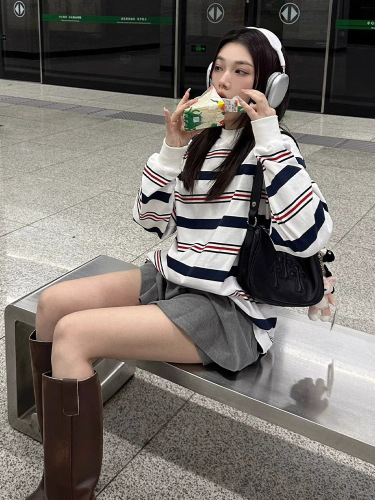 Vintage striped regular-shoulder long-sleeve women's T-shirt,  new design, small and exclusive large-sized top