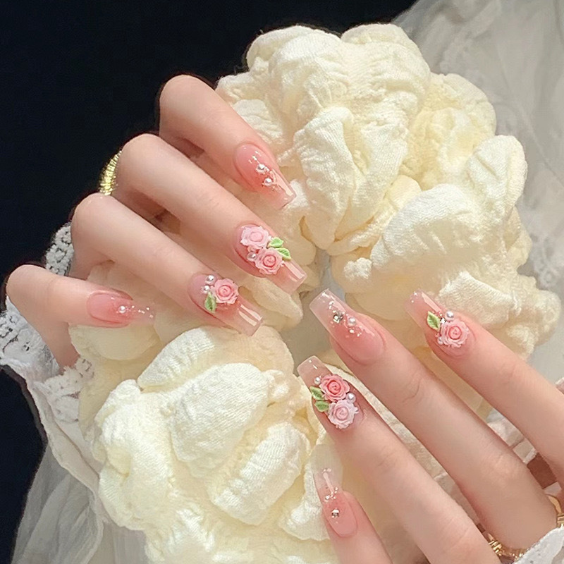 Autumn and Winter Temperament Nail Wearing Advanced Sense Removable Rose Pearl Wearing Nail Fake Nail Finished