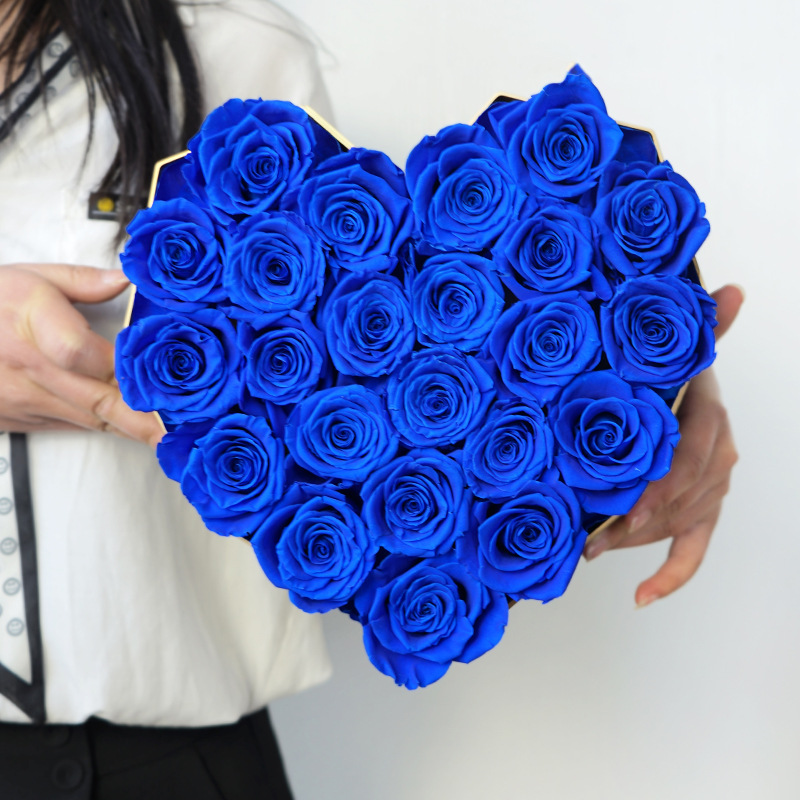 Yunnan Yongsheng Flor Diamante amor abrazo cubo flores rosa al por mayor transfronteriza Amazon productos florales