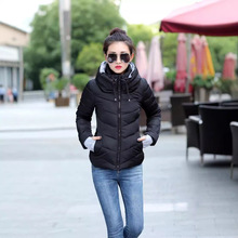 厂家直批羽绒棉服女短款新款冬立领时尚韩版修身女装手套棉衣