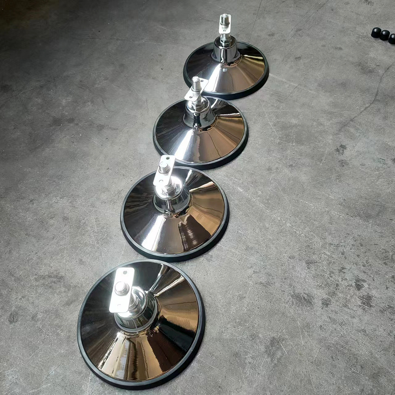 Placa de pie ajustable de metal mesa de bolas de lujo mesa de billar de pie ajustable suministros deportivos suministros de billar accesorios