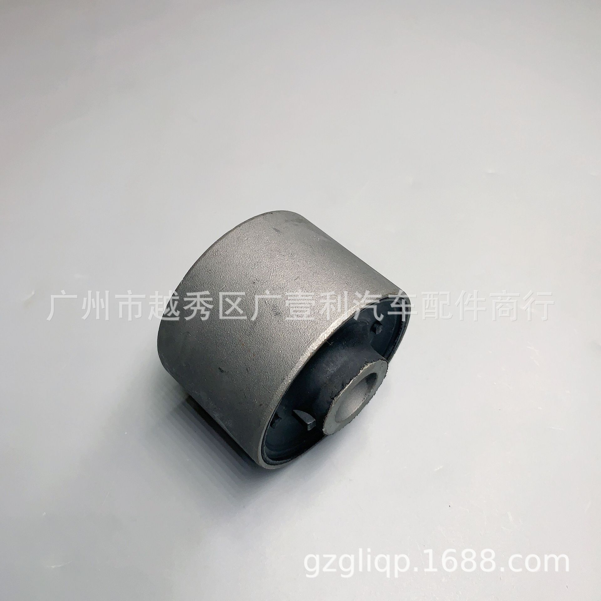 Suitable for 48655-50012 48655-50011 48655-50010 LS430 UCF10 lower suspension glue