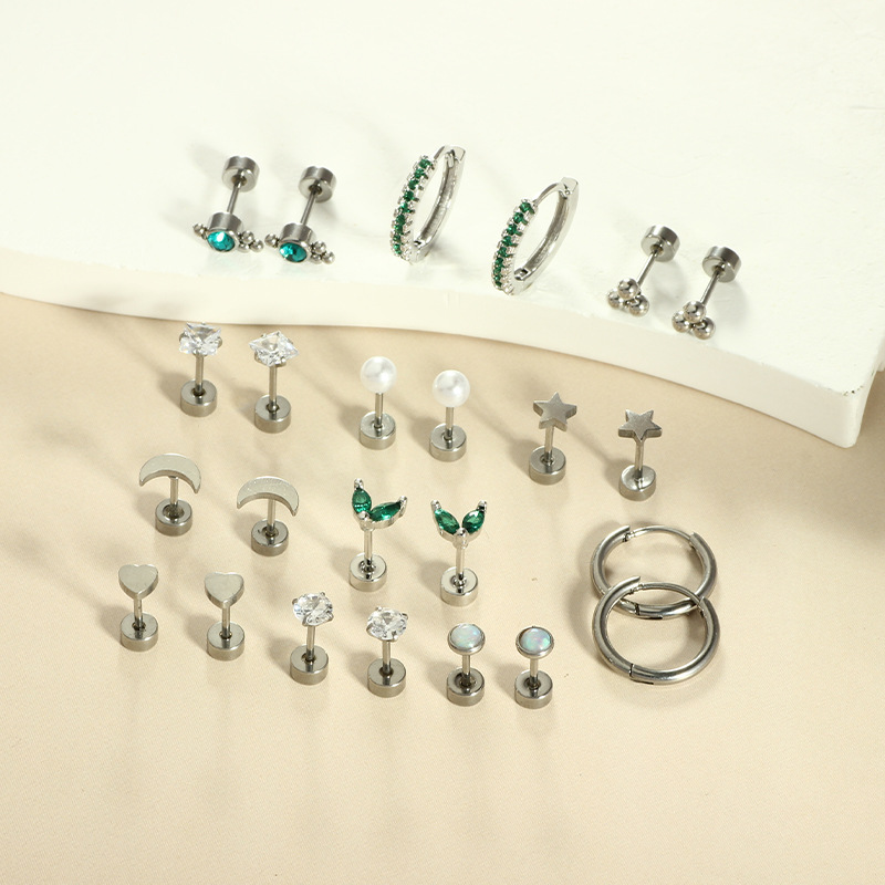 Labret piercing jewelry detail image