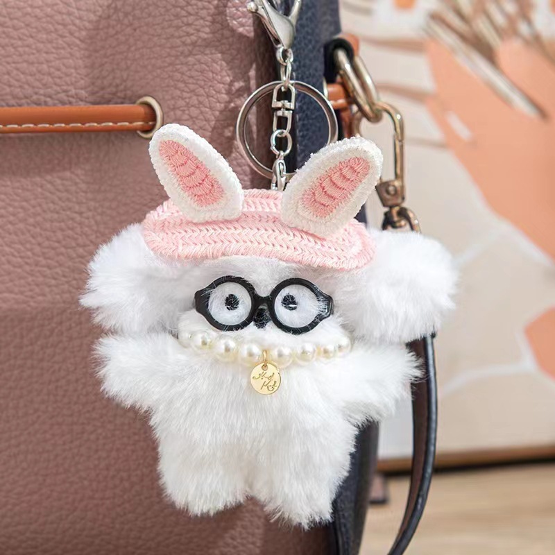 Черный брелок из жемчуга