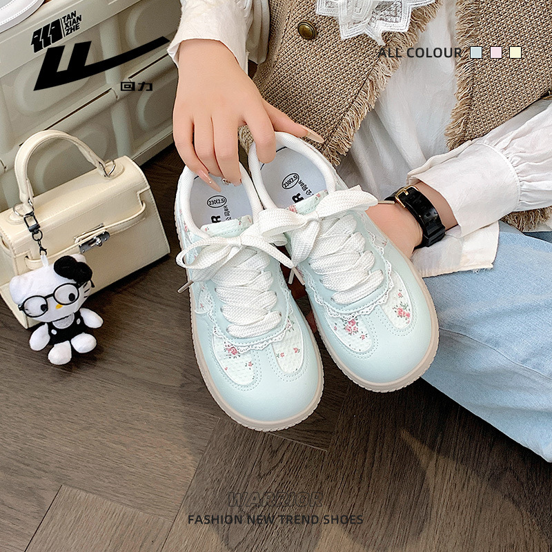 Baja fuerza de retroalimentación, zapatos de entrenamiento literario cómodos, flores de encaje, zapatos casuales frescos, ligeros, estilo universitario, zapatos de sola gruesa para mujeres