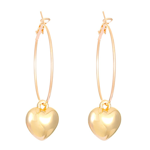 Hot-selling European and American Fashionable 3D Exaggerated Heart Earrings for Women — Stylish, Trendy, and Perfect for Bold, Girly Looks