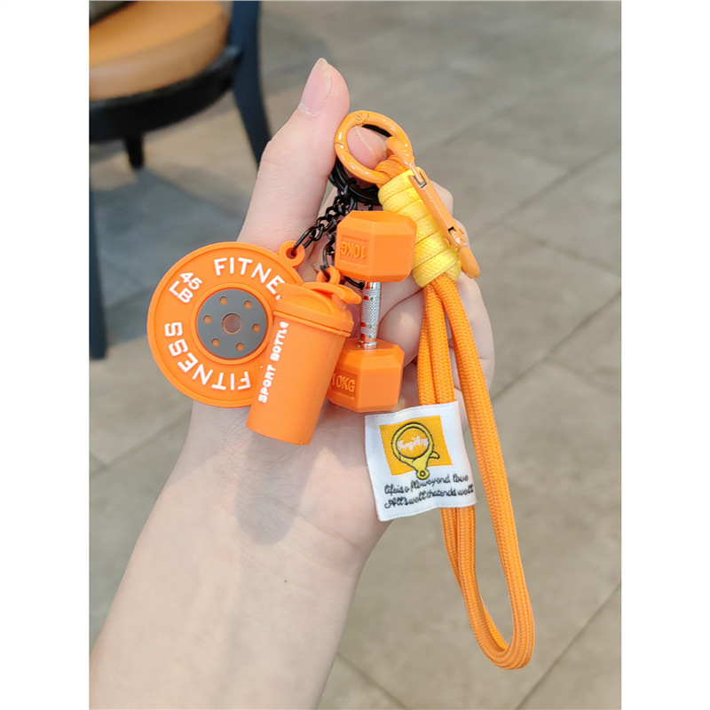 Llavero de fitness barra colgante deportivo creativo mancuerna mochila escolar periférica deportes taza de agua colgante regalo para hombres y mujeres