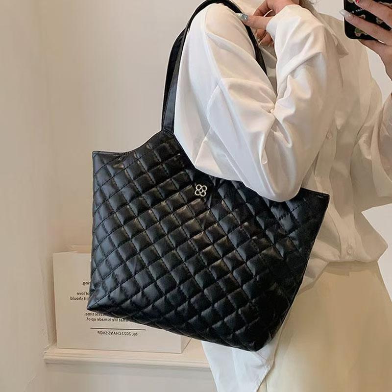 Bolso grande de viajero retro de moda para mujer 2022 nuevo bolso de hombro de otoño de estilo occidental de moda bolso grande de alta capacidad
