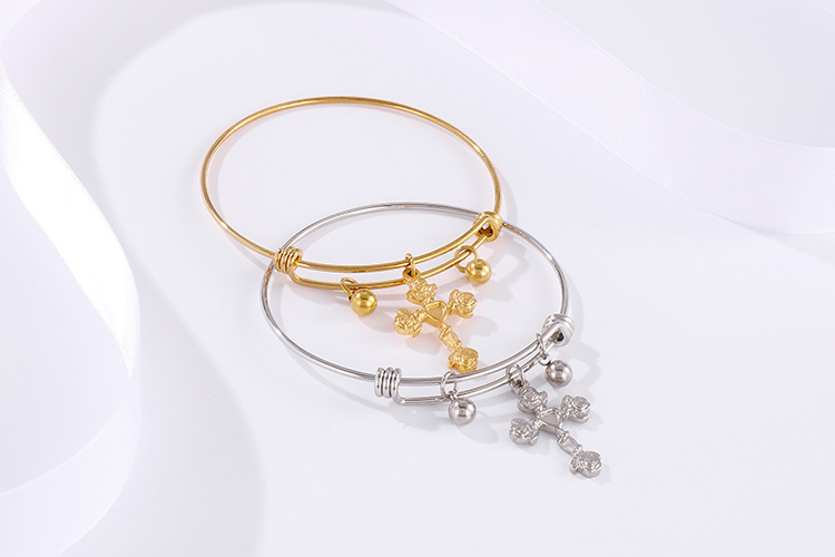 Cross Pattern Women'S Gender PVD Coated 18K Gold Plated Geometric Titanium Steel Fashion Waterproof Non Tarnish