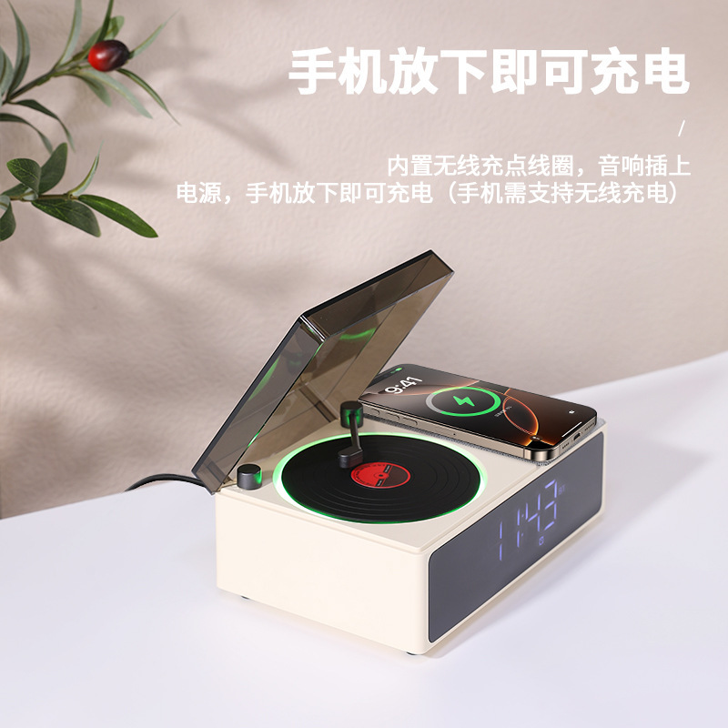 ソースファクトリーの新しいクリエイティブCDターンテーブルBluetoothオーディオ多機能ポータブルBluetoothスピーカー、ワイヤレス充電付き|undefined