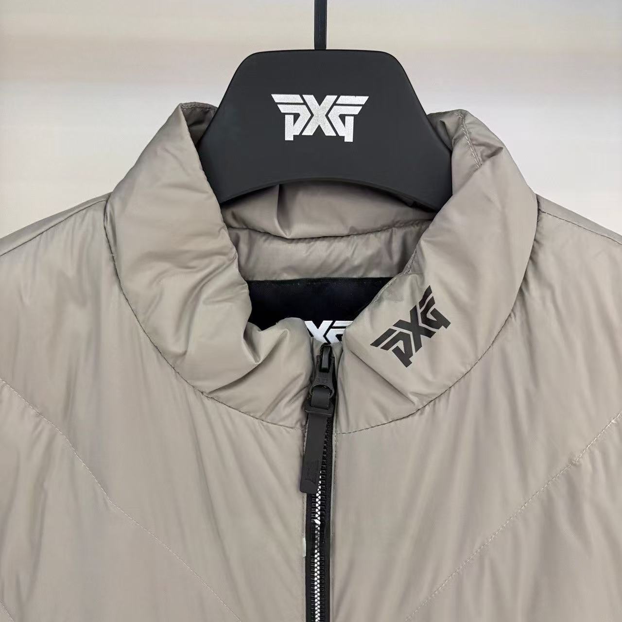 Golf Clothing New Men's down Jacket Autumn and Winter Warm Short Sleeve Jacket Top Casual Jacket