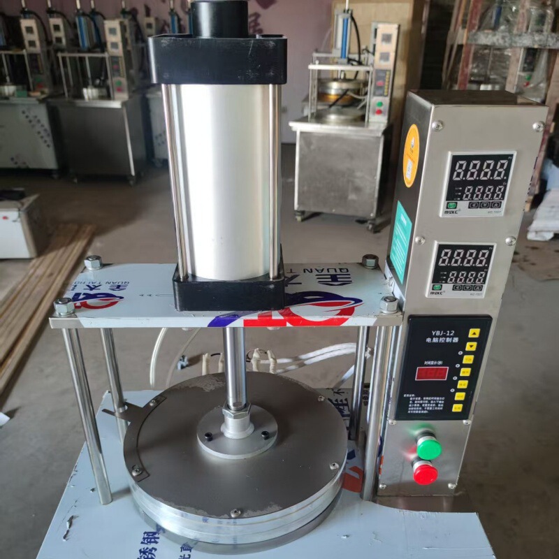 Automatic pancake press pancake machine marinated meat roll pancake press roast duck pancake single pancake roll hydraulic pancake press