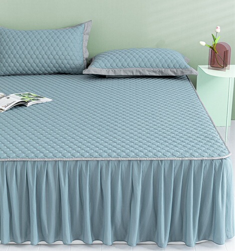 BB4C Wholesale Latex Cooling Mat Set of Three Summer Washable Ice Silk Bed Skirt Item with Foldable Design