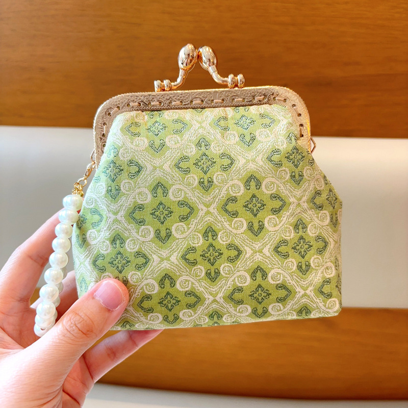 Exquisite Embroidered Vintage Coin Purse Mini Bag Guofeng Small Bag Red Bag Handbag Aunt's Towel Bag Gold Bag