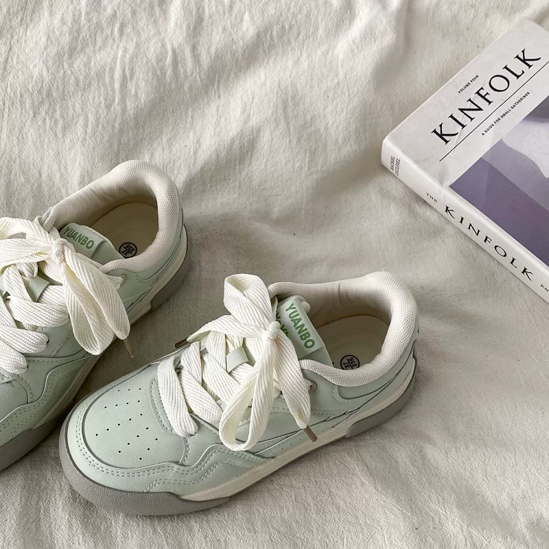 Кроссовки дизайна small mentha?