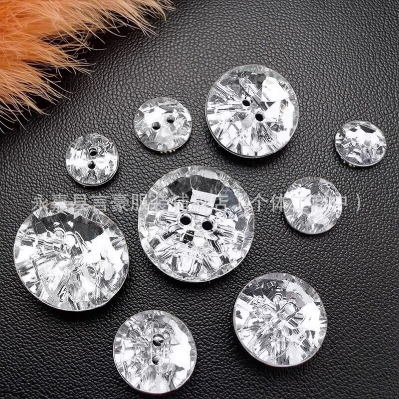 Acrylic Two-Hole Crystal Buttons Manufacturer Wholesale Imitation Diamond Buttons Shirt Buttons Cardigan Dress Sweater Buttons