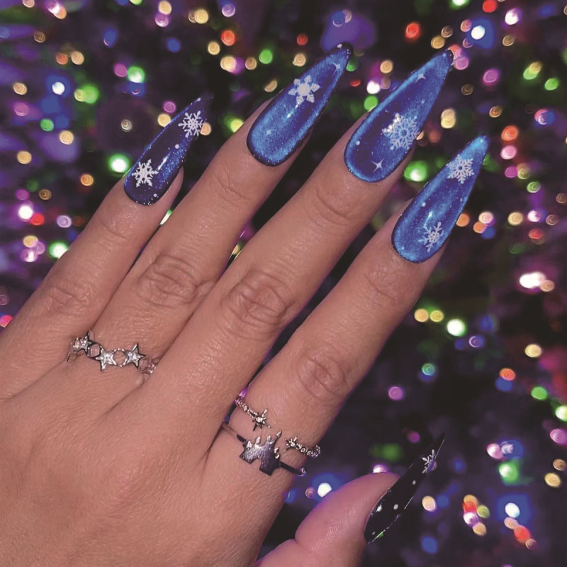 Winter Deep Water Blue Cat's Eye Almond Snowflake Design Wear Nail Art Patch Christmas Fake Nail Pressure Nail Patch
