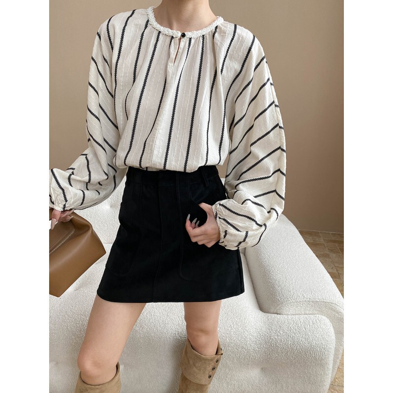 Sinan Bohemian Style Vertical Striped Texture Jacquard Contrast Color Crochet Lace Collar Lantern Sleeve Shirt Sn7898