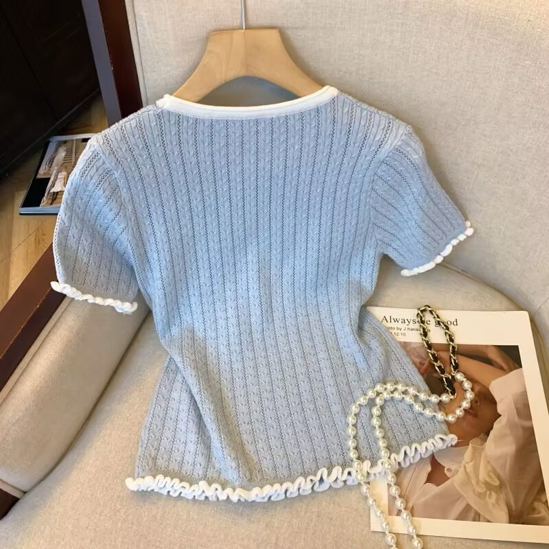 Áo thun nữ tay ngắn ren họa tiết xuyên thấu — màu xanh nhạt chi tiết 4