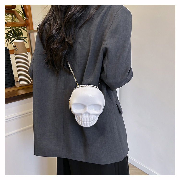 189g Weight Zipper Closure Type Single Shoulder Strap Strap Type Shoulder Bag Bags Type Casual Occasion Plastic Material Skull Pattern All Seasons Season Women's Gender Streetwear Style Oval Shape Mini Size Women's Mini Plastic Skull Streetwear Oval Zipper Shoulder Bag 10