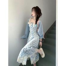 新款法式少女温柔风蕾丝碎花女夏季蓝色气质收腰长裙吊带连衣裙子