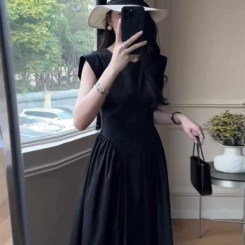 Đầm liền không tay nữ kiểu Pháp tinh tế, thiết kế che bụng, dáng suông — Váy liền màu đen chi tiết 5