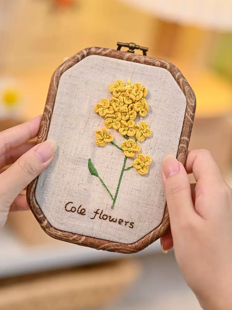 Materials set for beginners, handmade, french style, with embroidery
